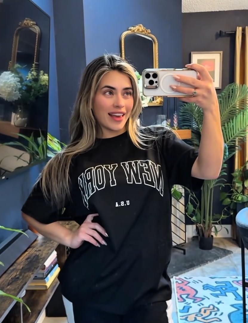 Women’s Oversized Graphic T-Shirt Round Neck Short Sleeve