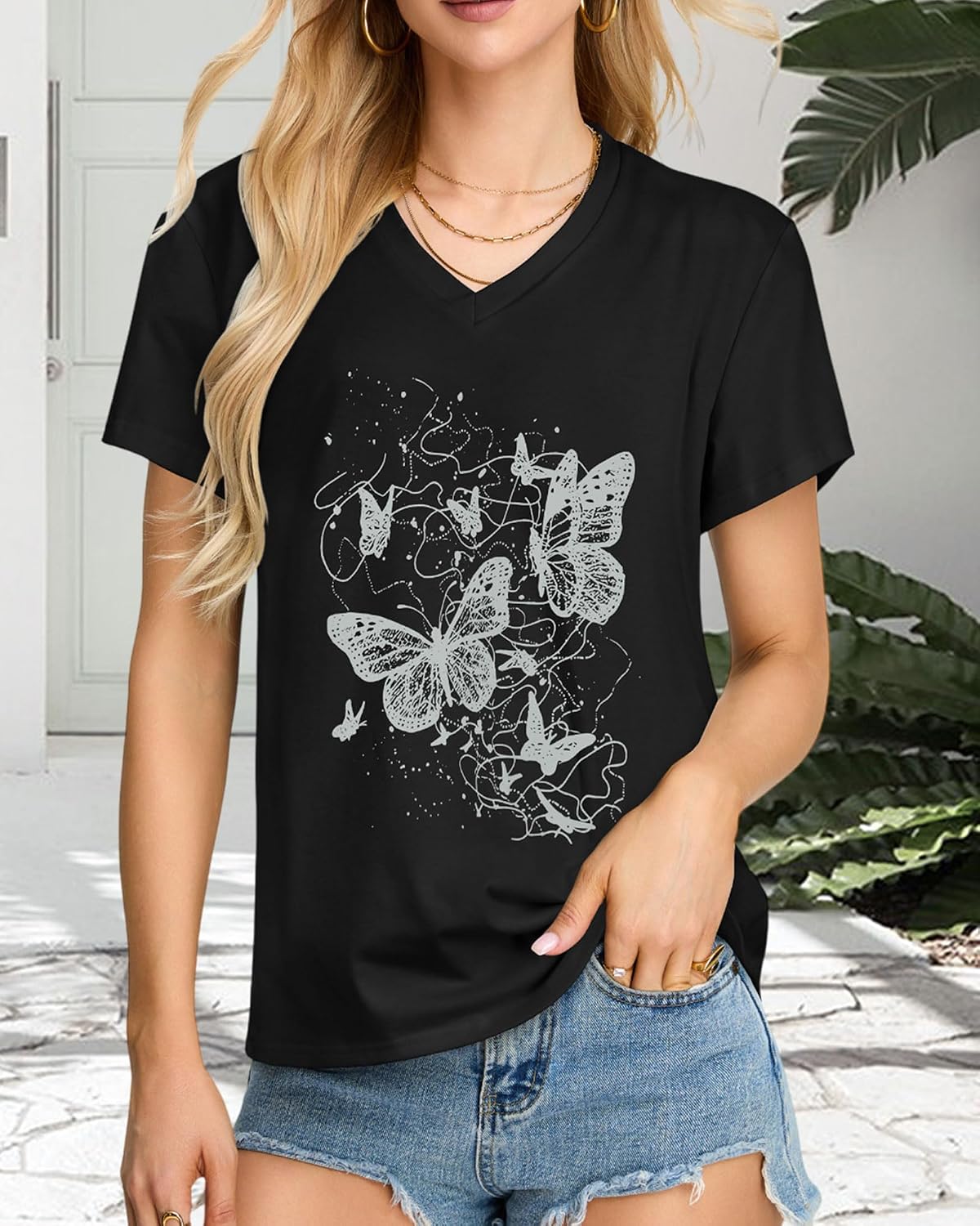 Women’s V-Neck Graphic T-Shirt Casual Summer Top